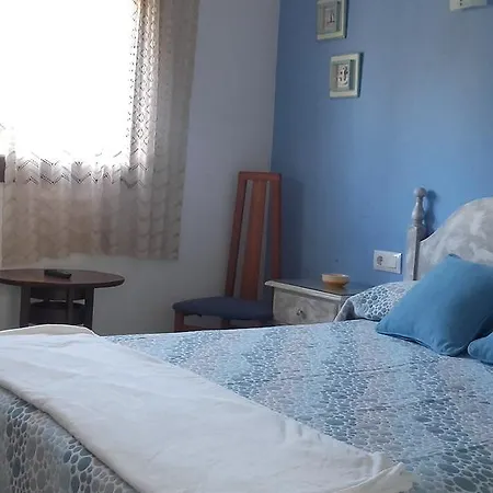 皮纳莱斯旅馆 2*