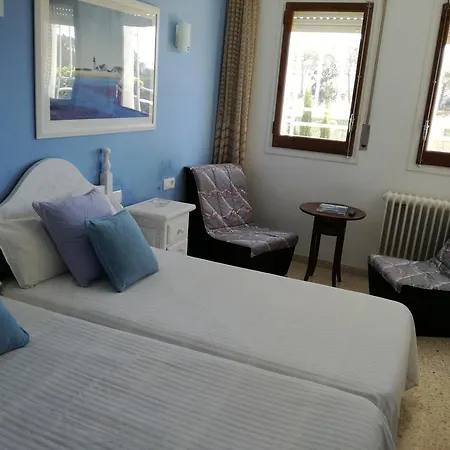 Guest house Pinares 2*